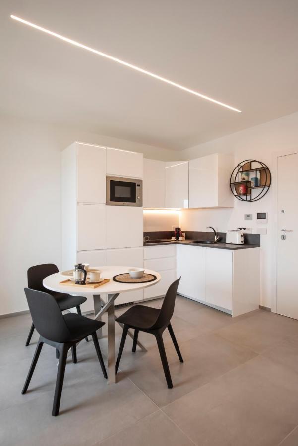 Ferienwohnung Gentile 46 Blu Luxury Flat Bari Exterior foto